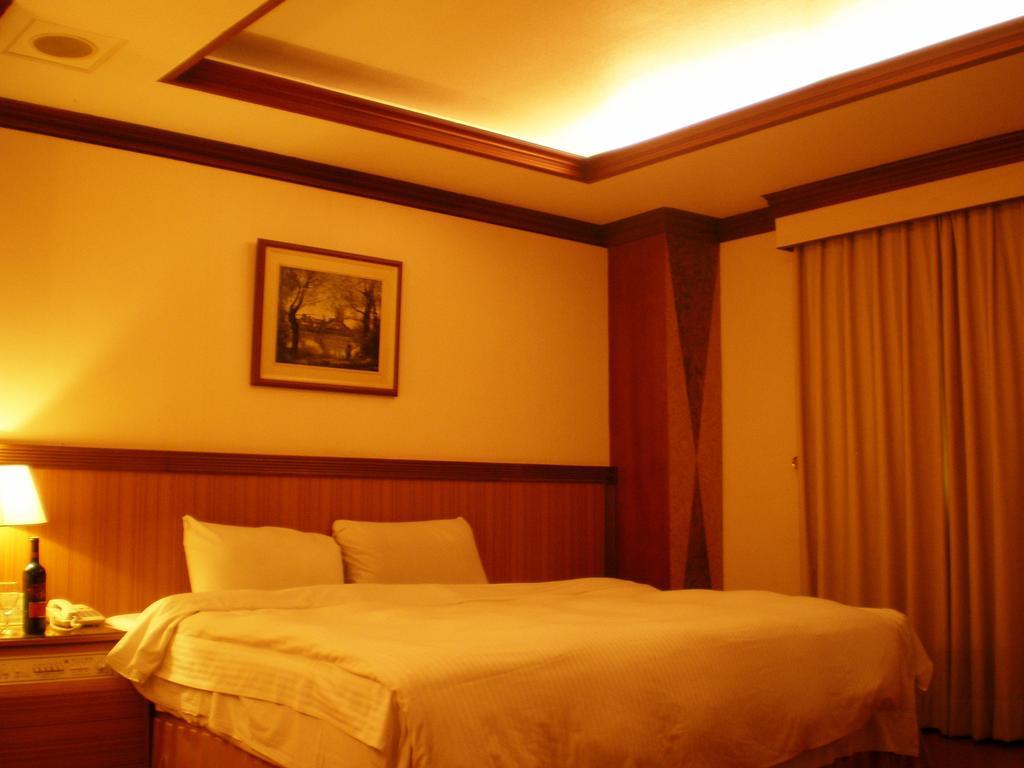 Emperor Hotel Kaohsiung Bilik gambar
