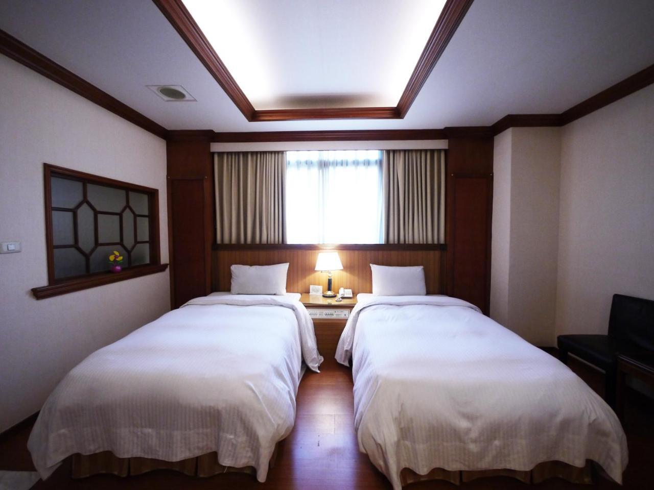 Emperor Hotel Kaohsiung Luaran gambar