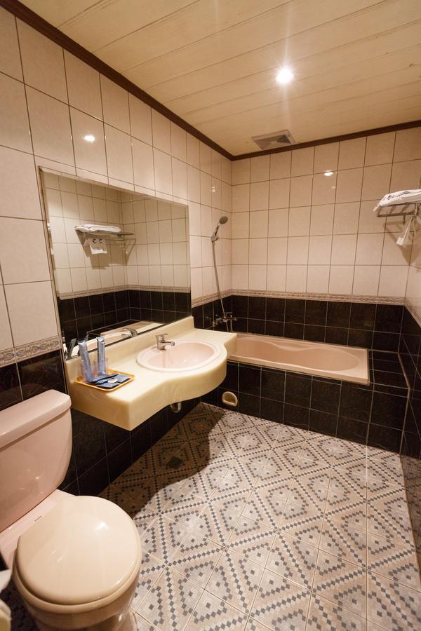 Emperor Hotel Kaohsiung Luaran gambar