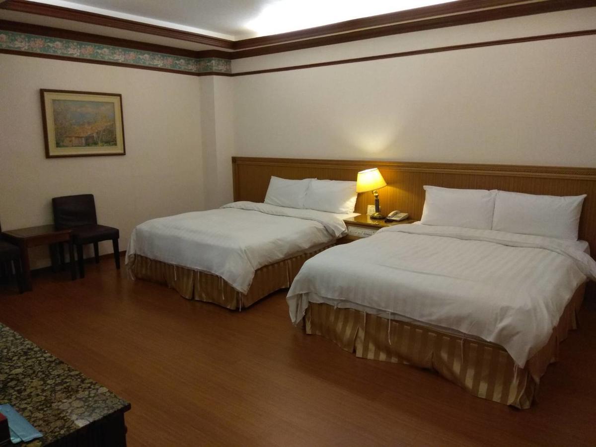 Emperor Hotel Kaohsiung Luaran gambar