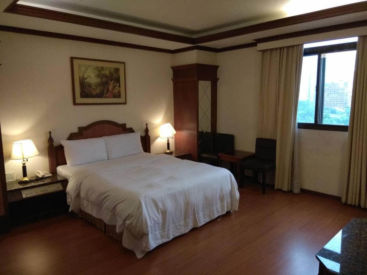 Emperor Hotel Kaohsiung Luaran gambar