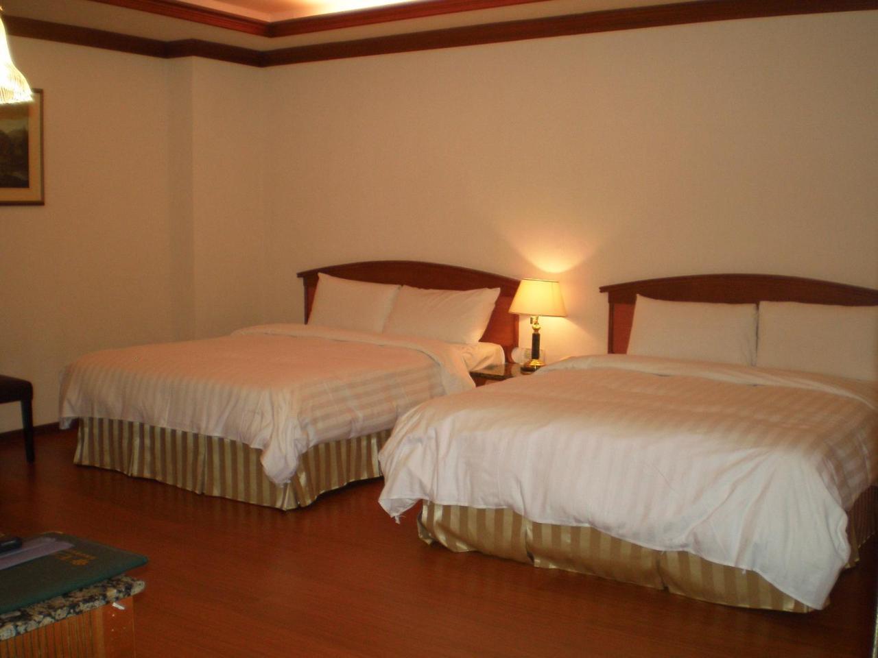 Emperor Hotel Kaohsiung Luaran gambar