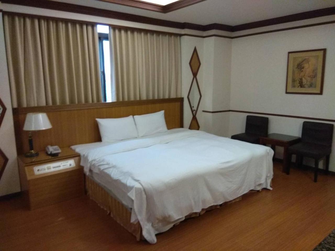Emperor Hotel Kaohsiung Luaran gambar